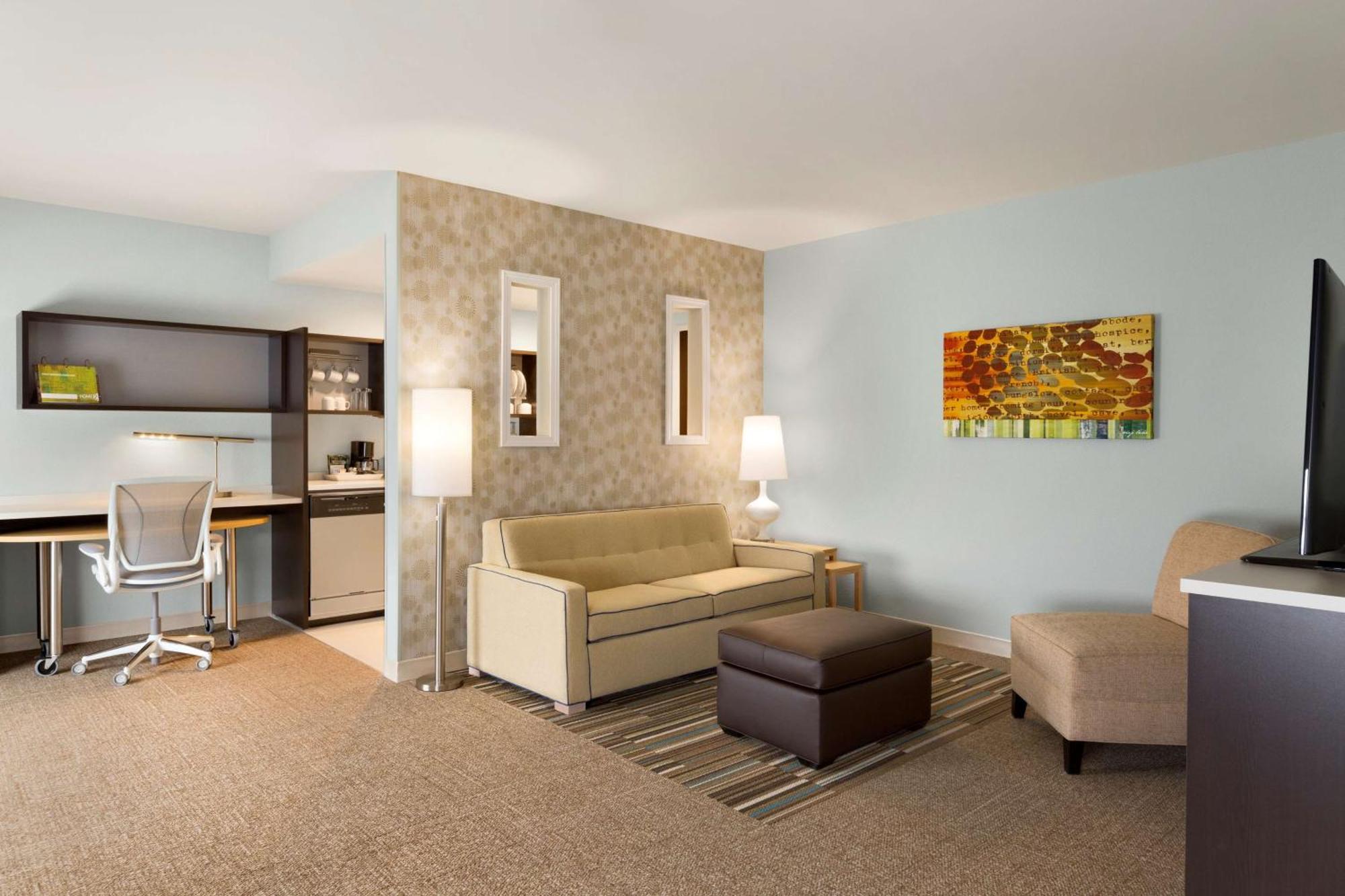 Home2 Suites By Hilton Hasbrouck Heights Exterior photo